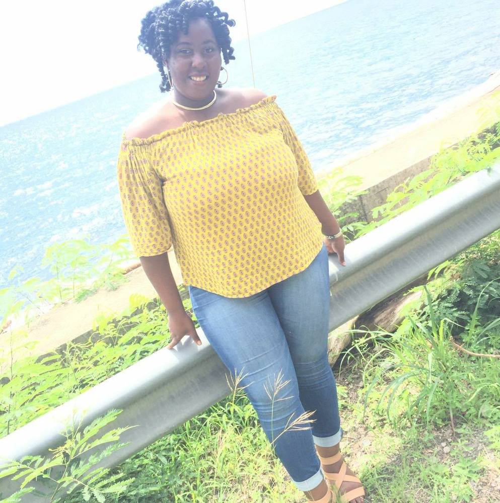 Meet your Posher, Joyette